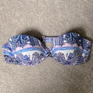 Strapless bikini top